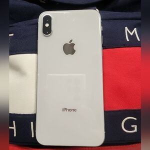 iPhone X Unlocked
